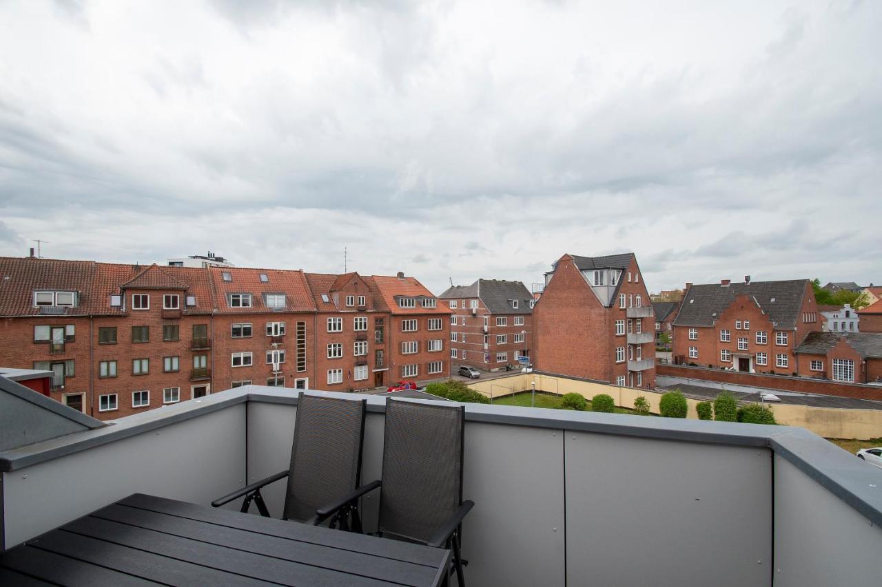 Sønderborg Stylish Two Floor Deluxe Apartment - 2 Bedroom מראה חיצוני תמונה